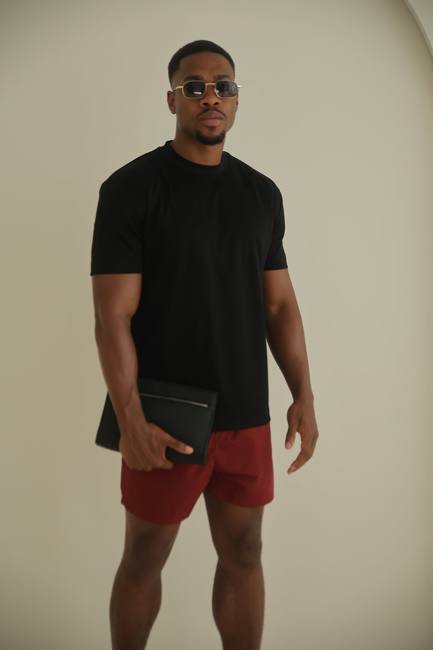 THE SUAVÉ COAST SWIMSHORT BURGUNDY