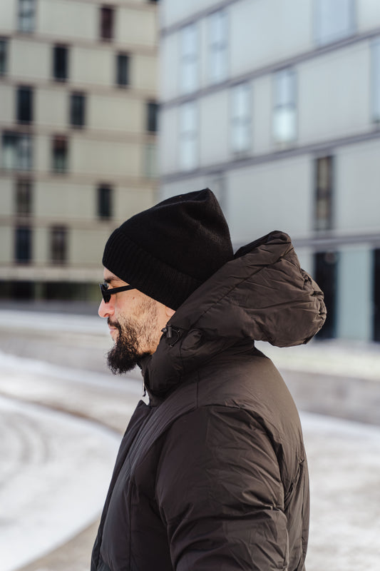 SUAVÉ FROSTLINE KASJMIER MUTS - ZWART