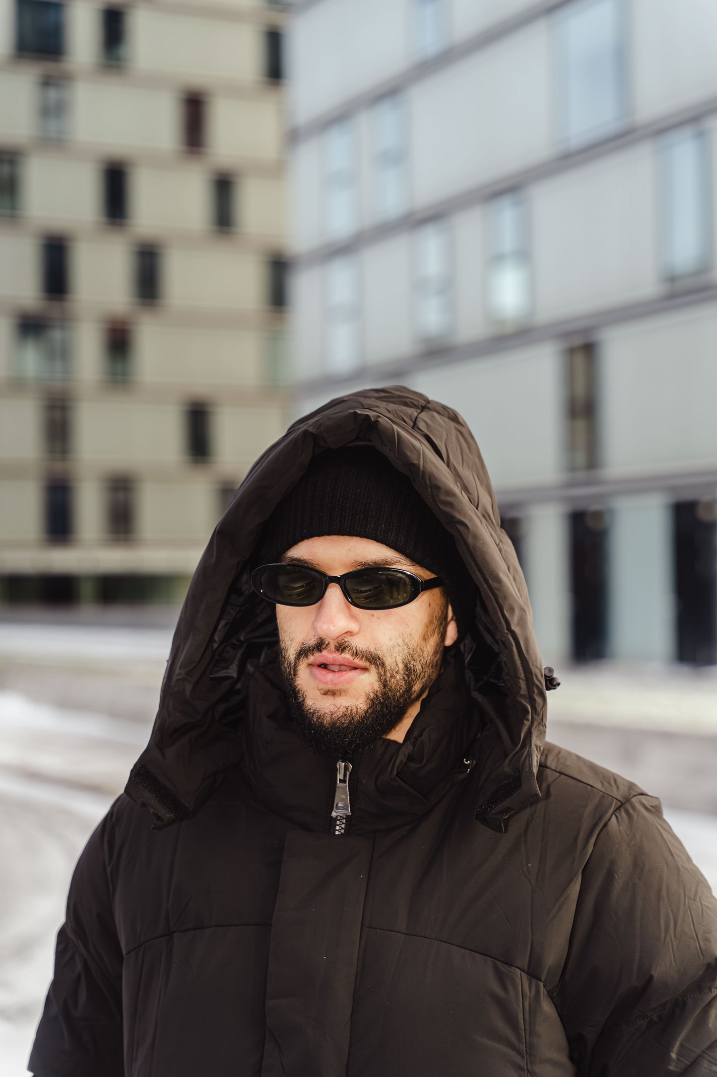 SUAVÉ FROSTLINE KASJMIER MUTS - ZWART