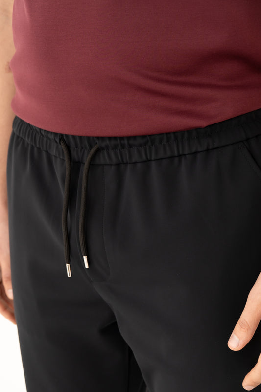 stijlvolle zwarte broek met elastische tailleband