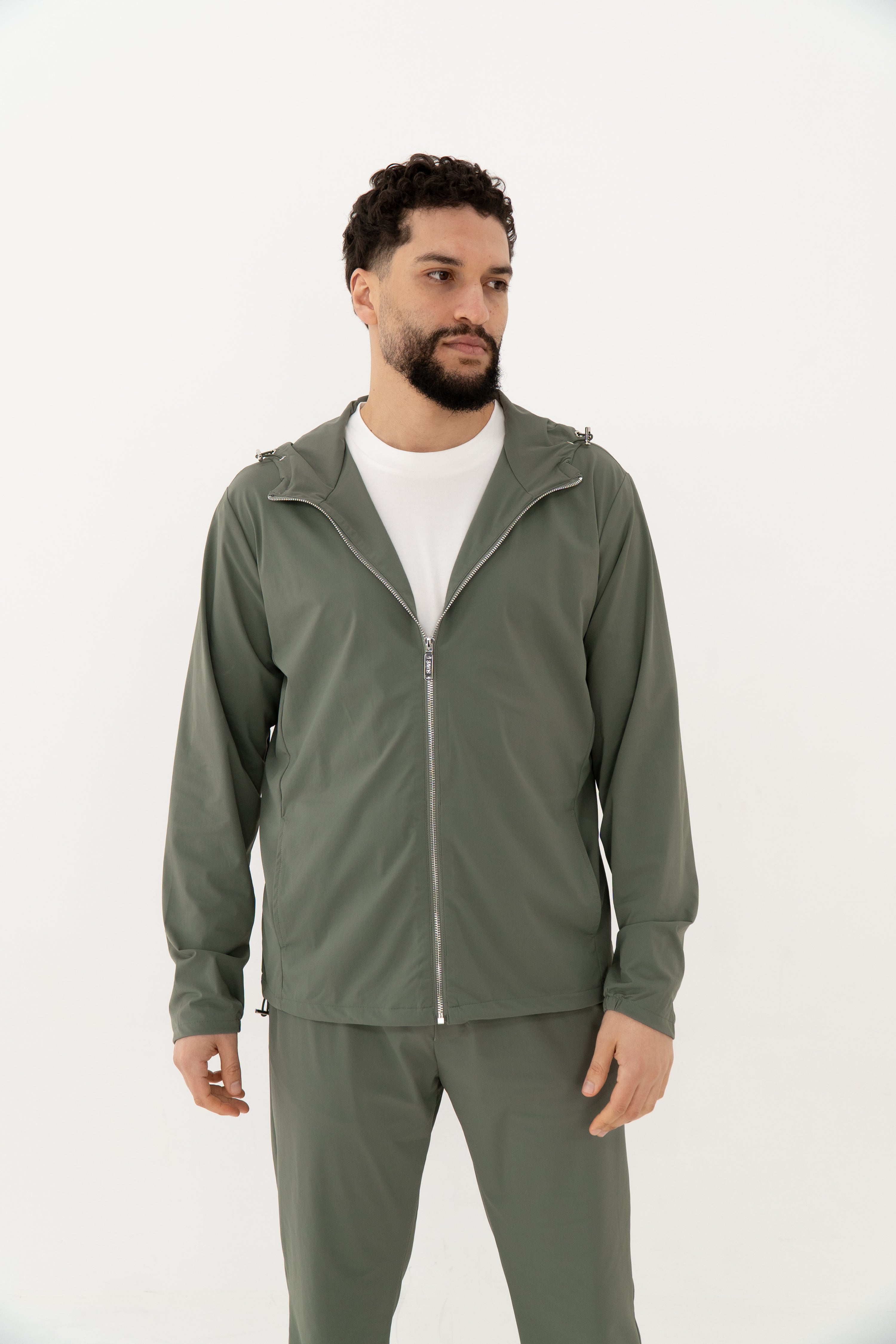 premium groen trainingspak comfortabele sportoutfit