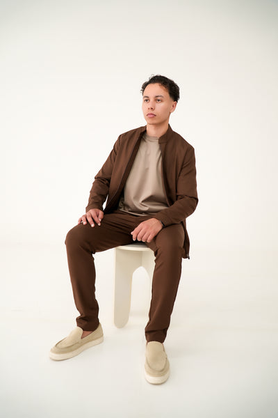 Het essentiële Mavéron trainingspak Mocha Brown