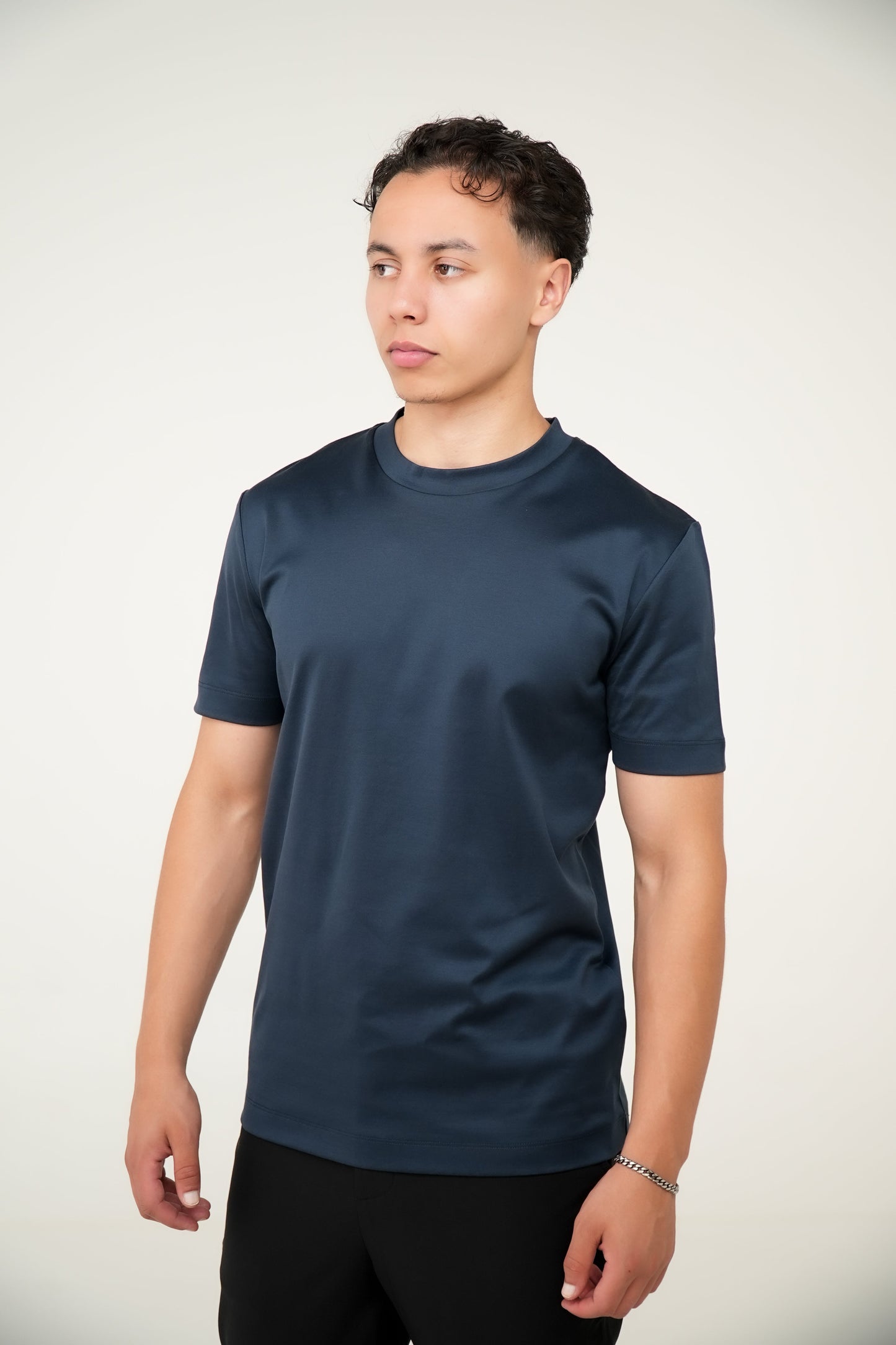 Suavé The Iconic T-Shirt Midnight Blue