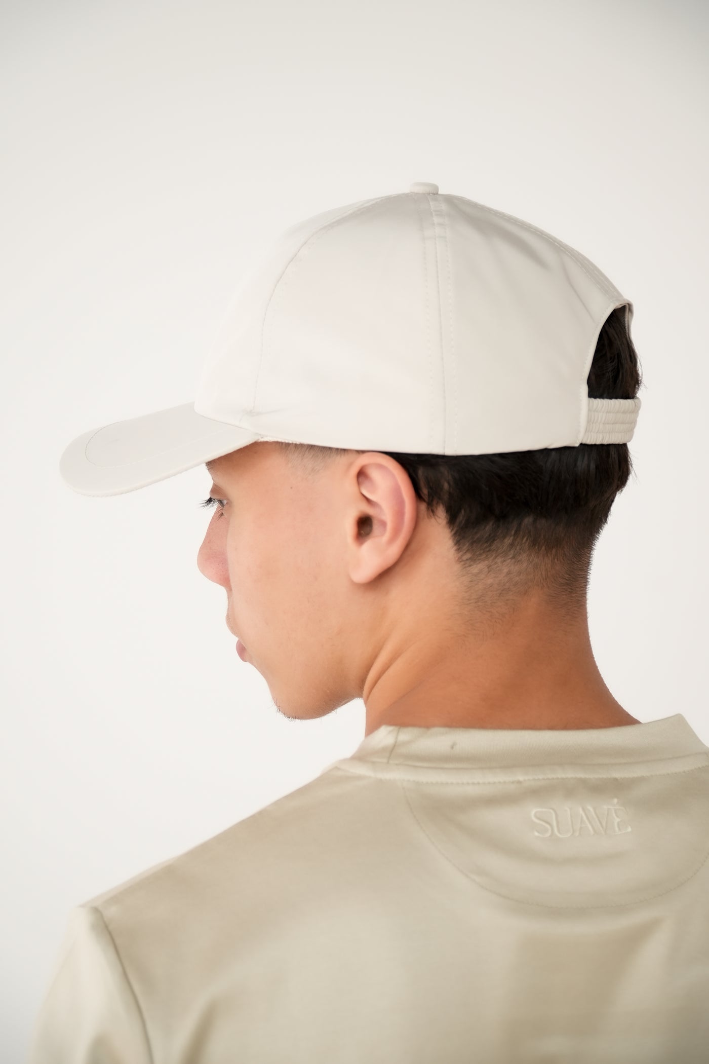 A man wearing hat